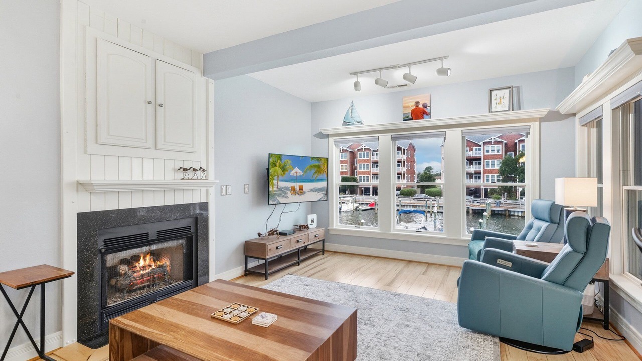 Photo of Livingroom in Manteo