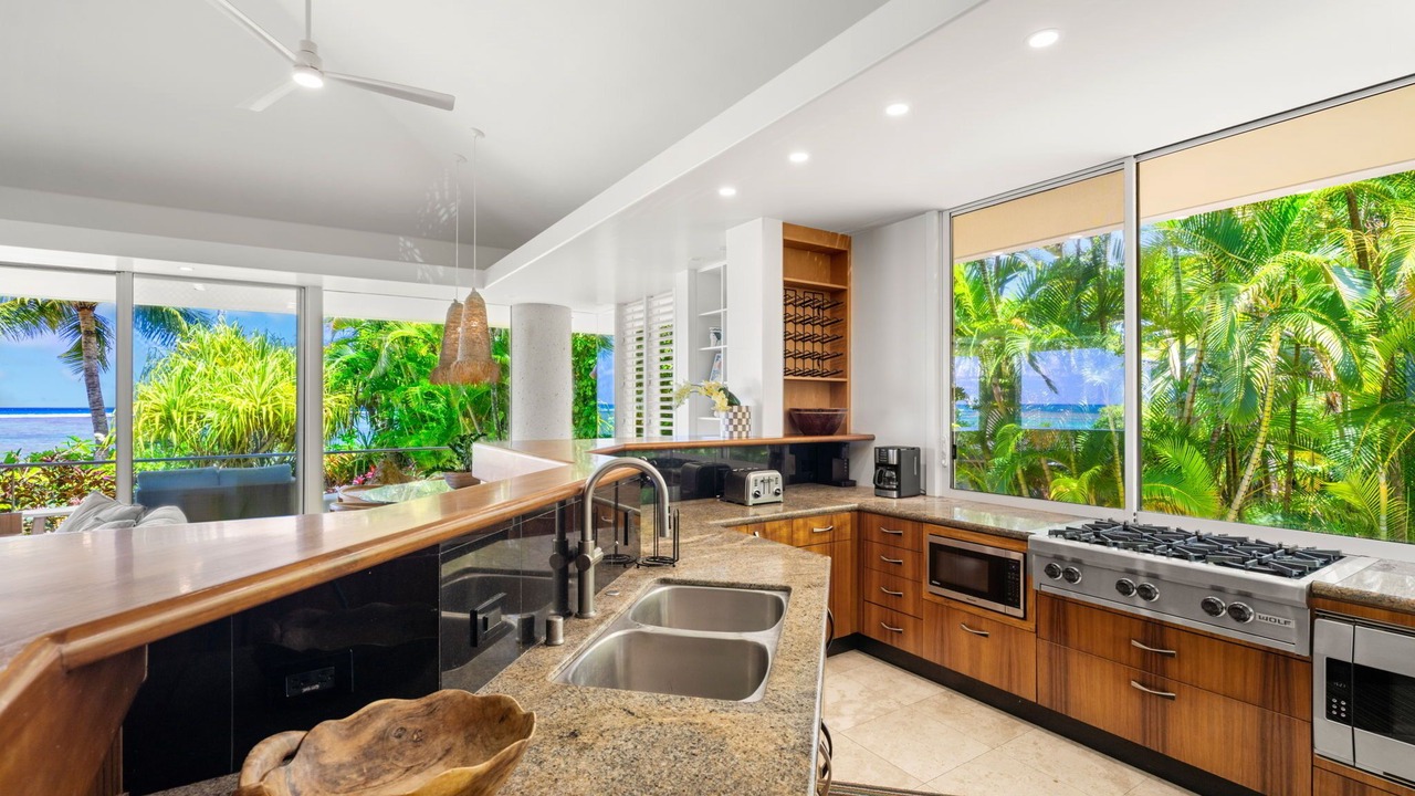 Photo of Kitchen in Kilauea