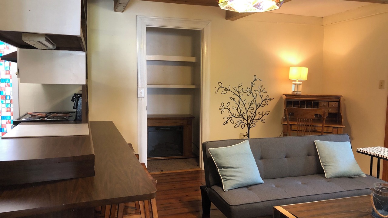 Photo of Livingroom in Berea