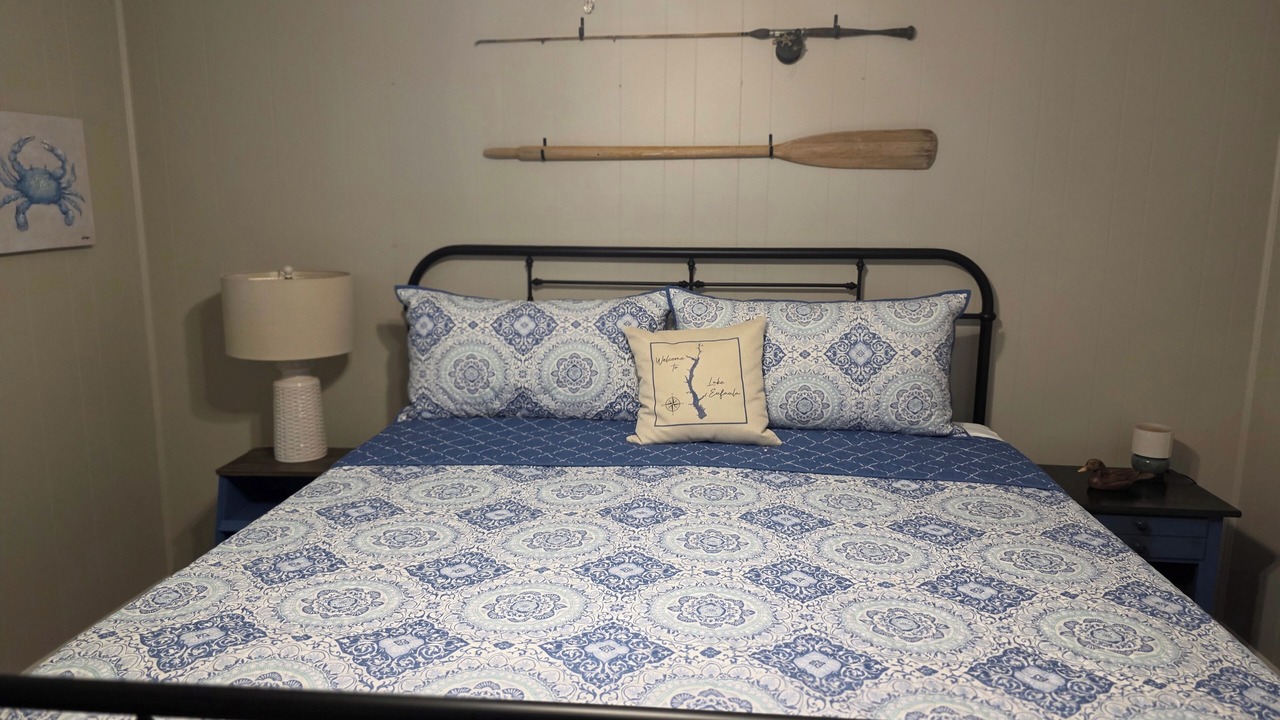 Photo of Bedroom in Abbeville