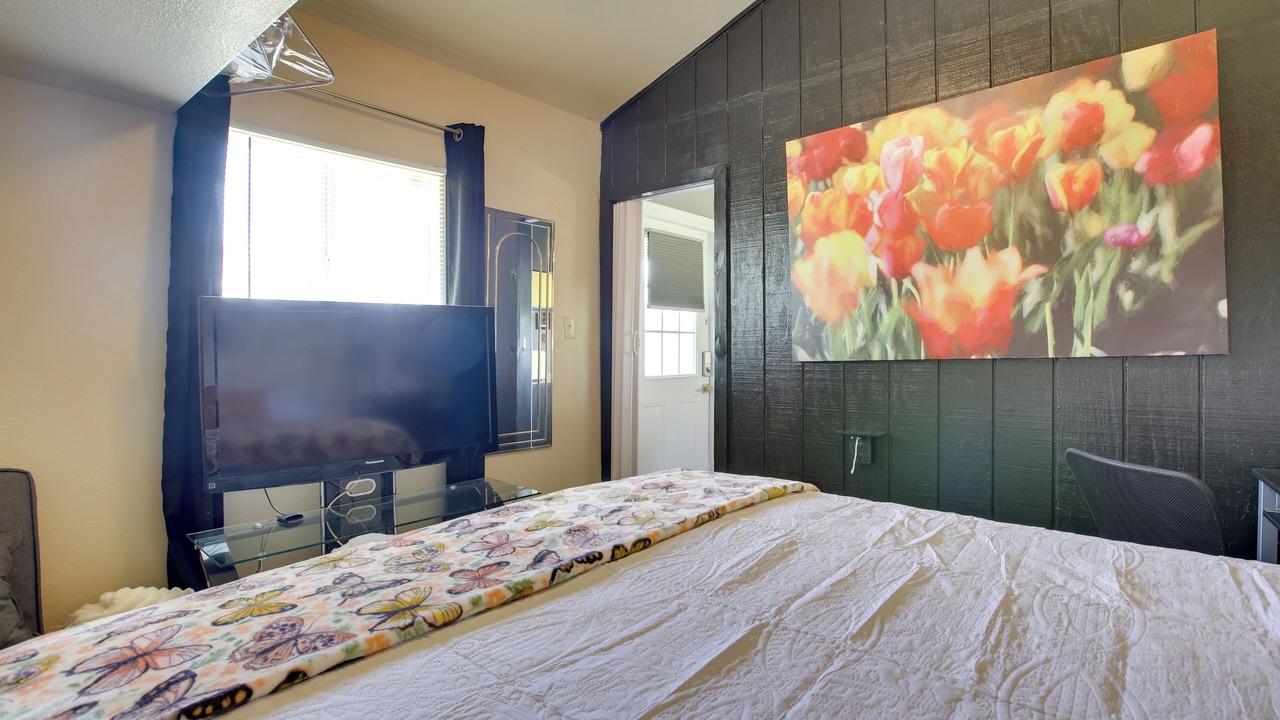 Photo of Bedroom in Glenwood