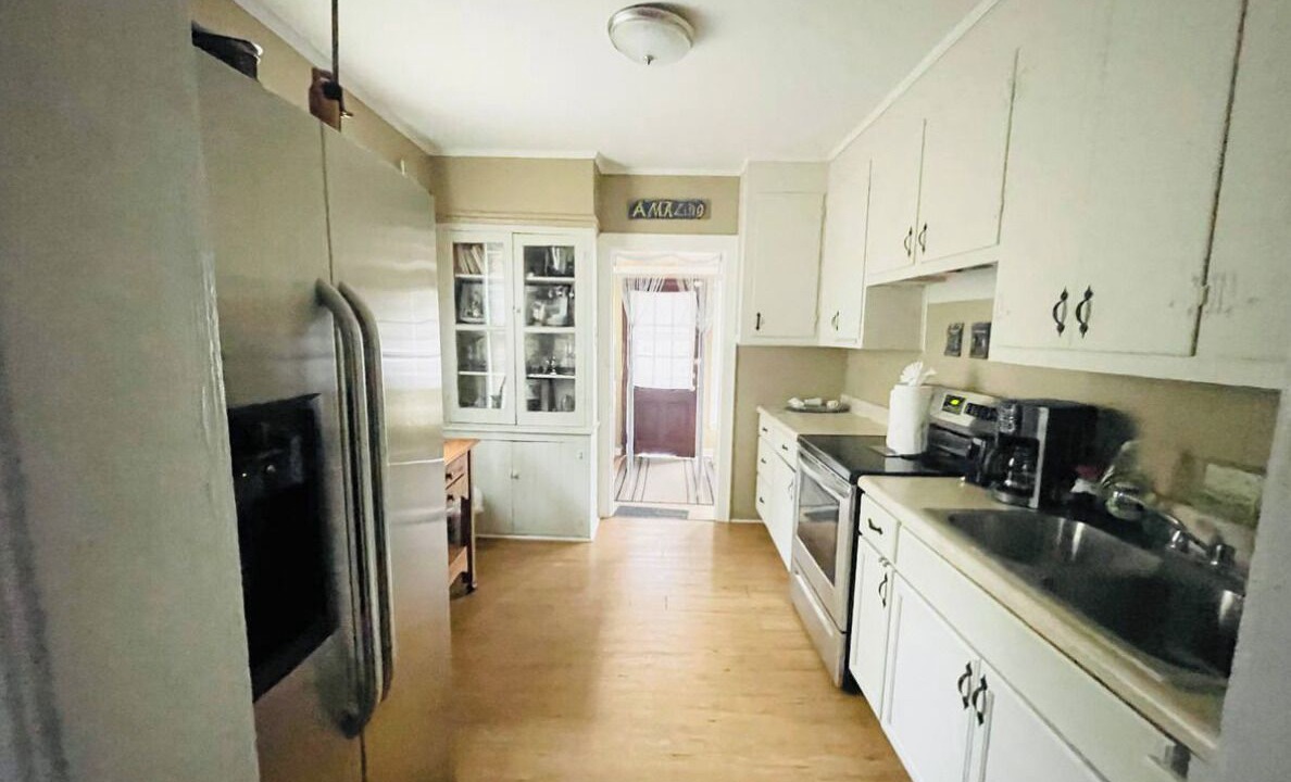 Photo of Kitchen in Midtown
