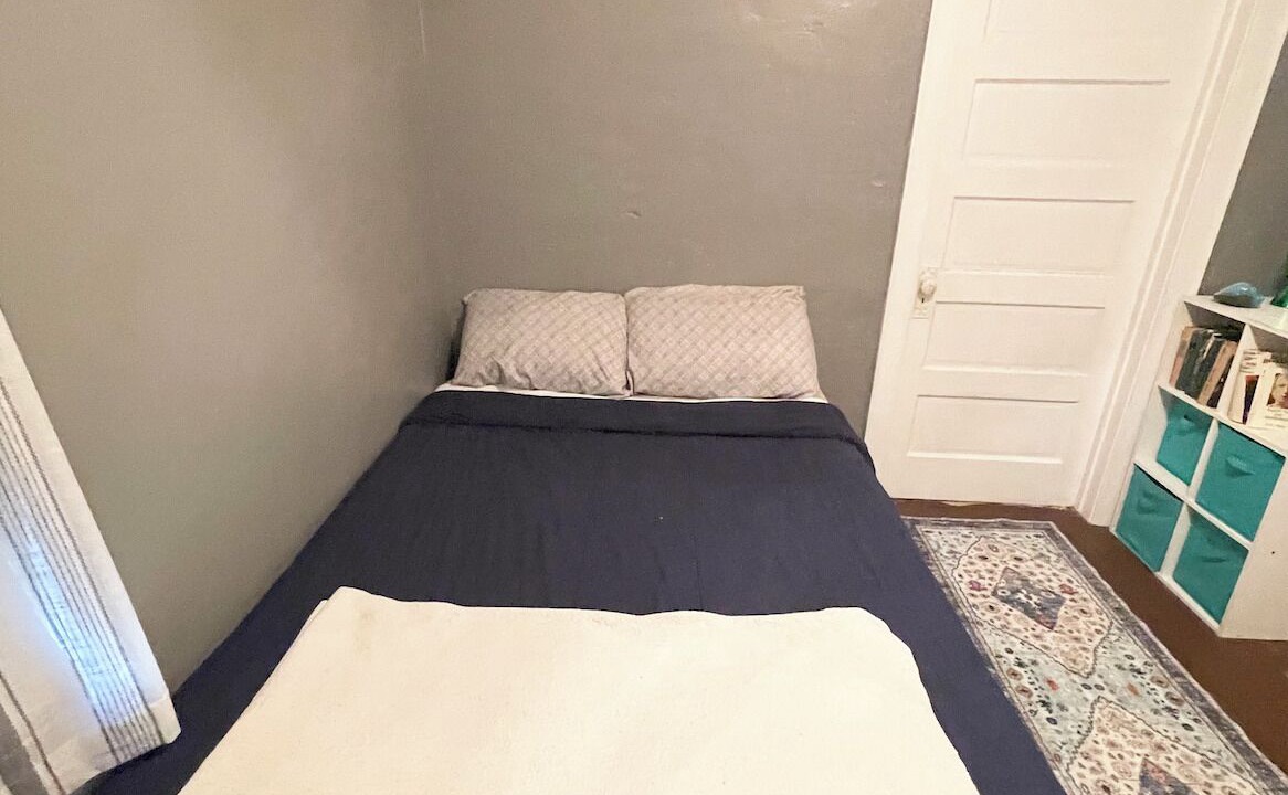 Photo of Bedroom in Midtown