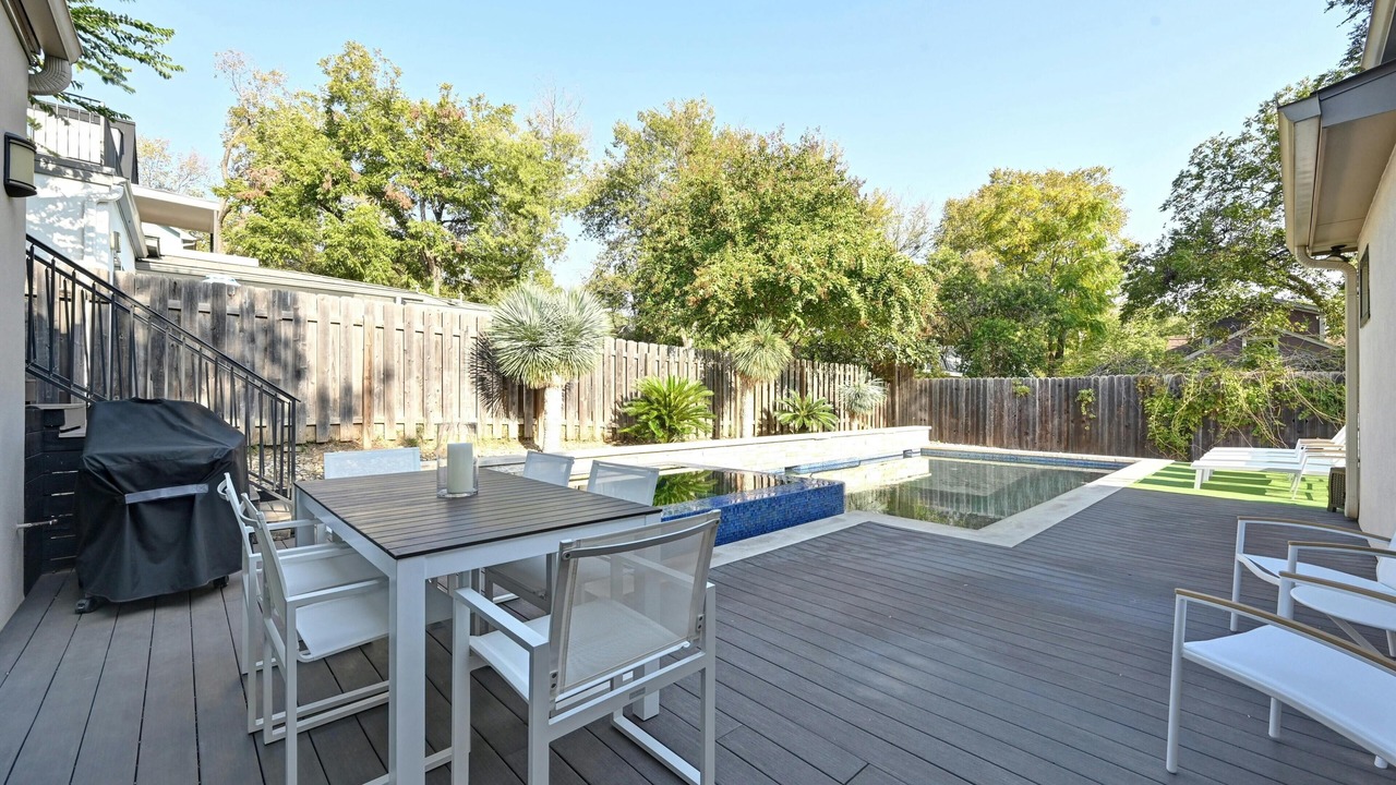 Photo of Outdoor in Barton Heights