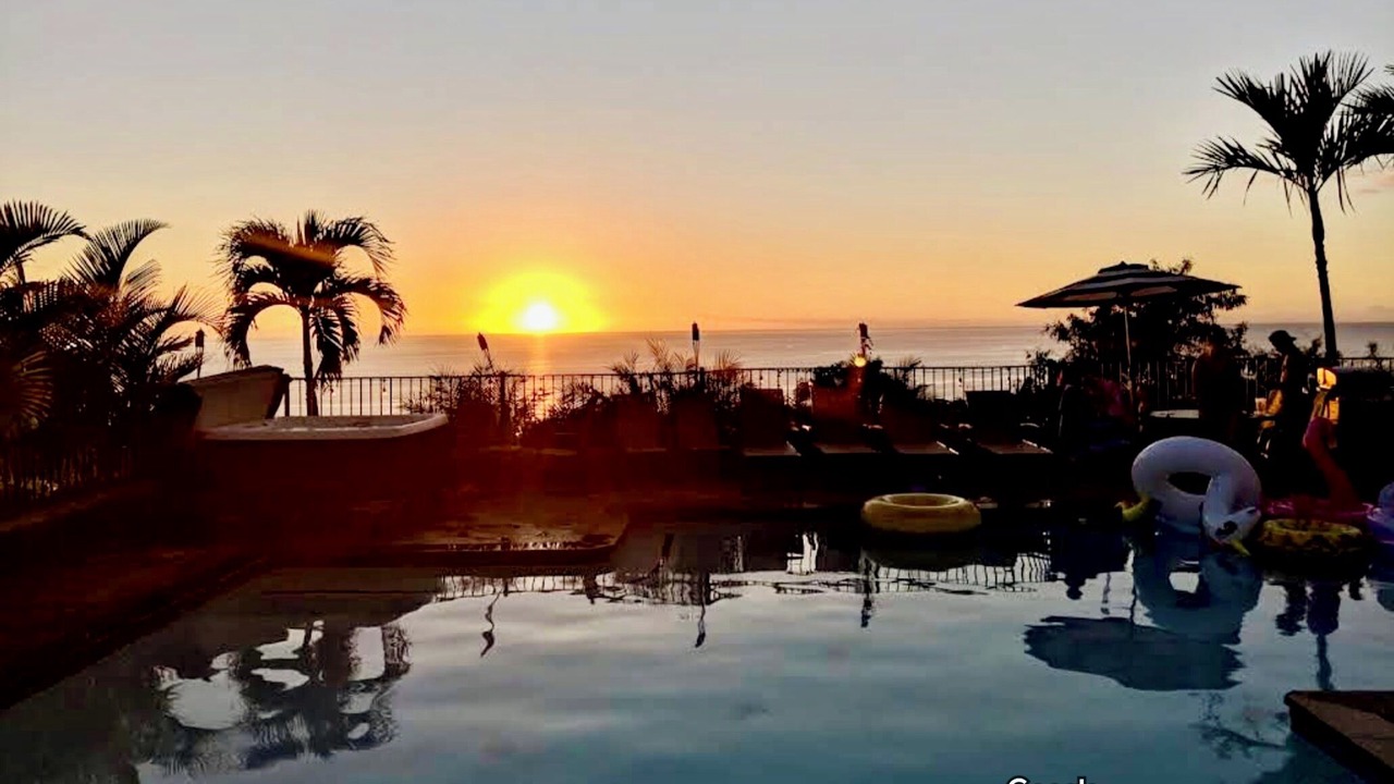 Photo of Outdoor in Kahaluu Bay