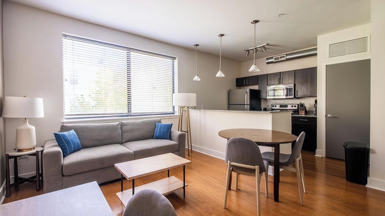 Photo of Livingroom in Church Hill