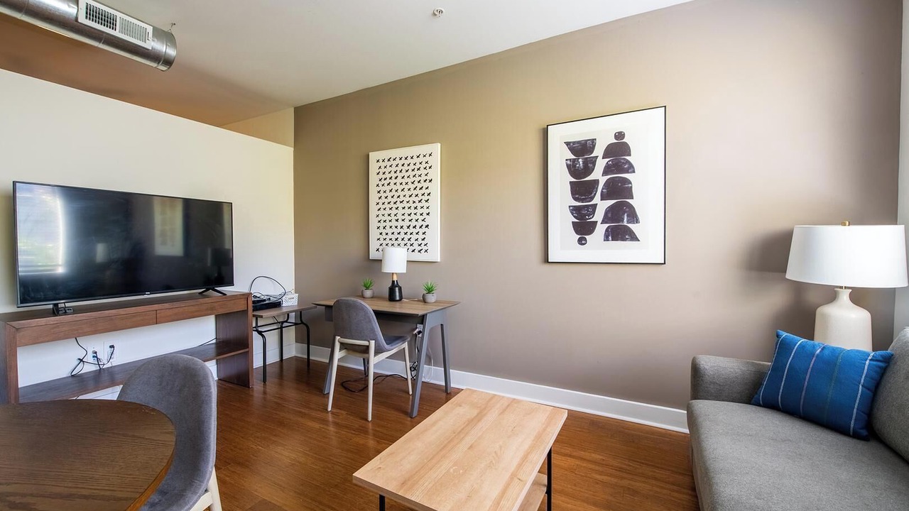 Photo of Livingroom in Church Hill