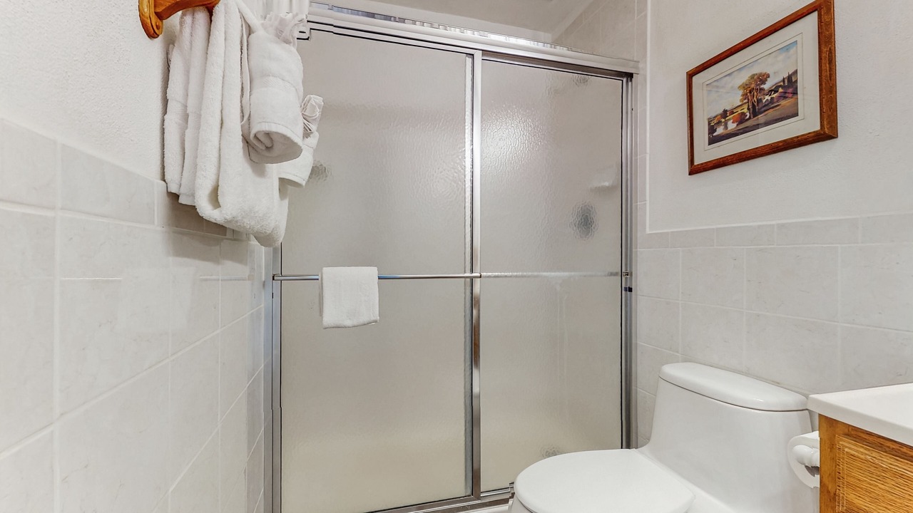 Photo of Bathroom in Ualapue