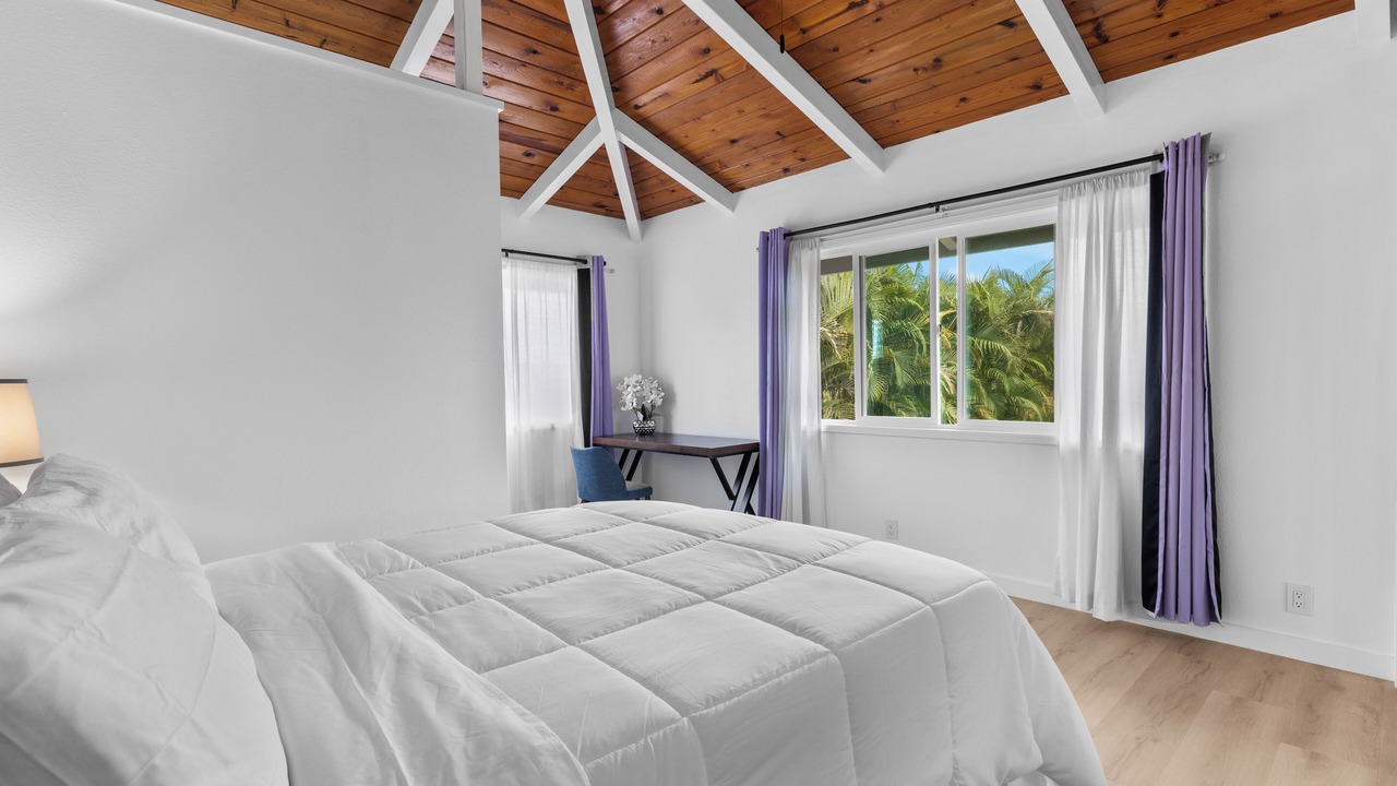 Photo of Bedroom in Kona Palisades