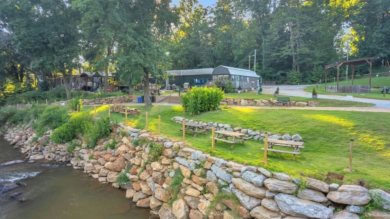 Photo of Outdoor in Greenville