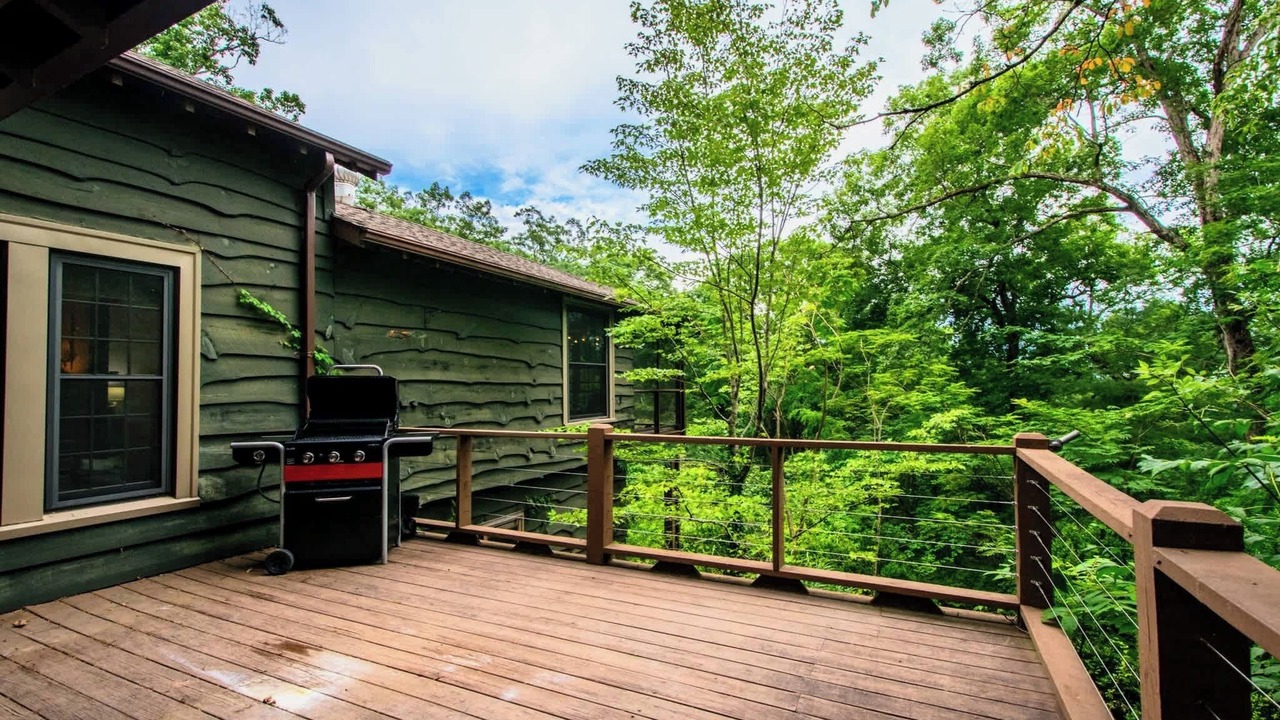 Photo of Patio Balcony in Hendersonville