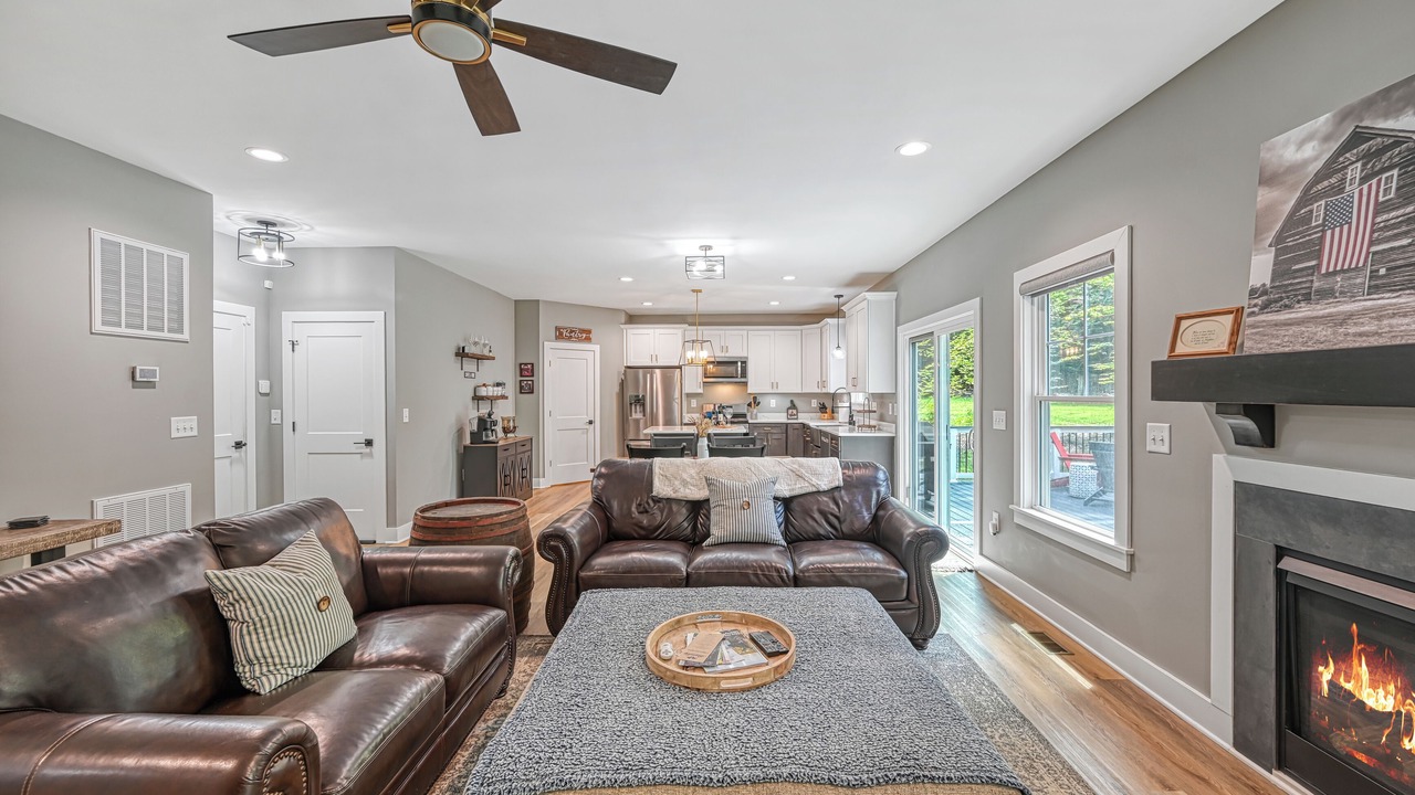 Photo of Livingroom in Partlow