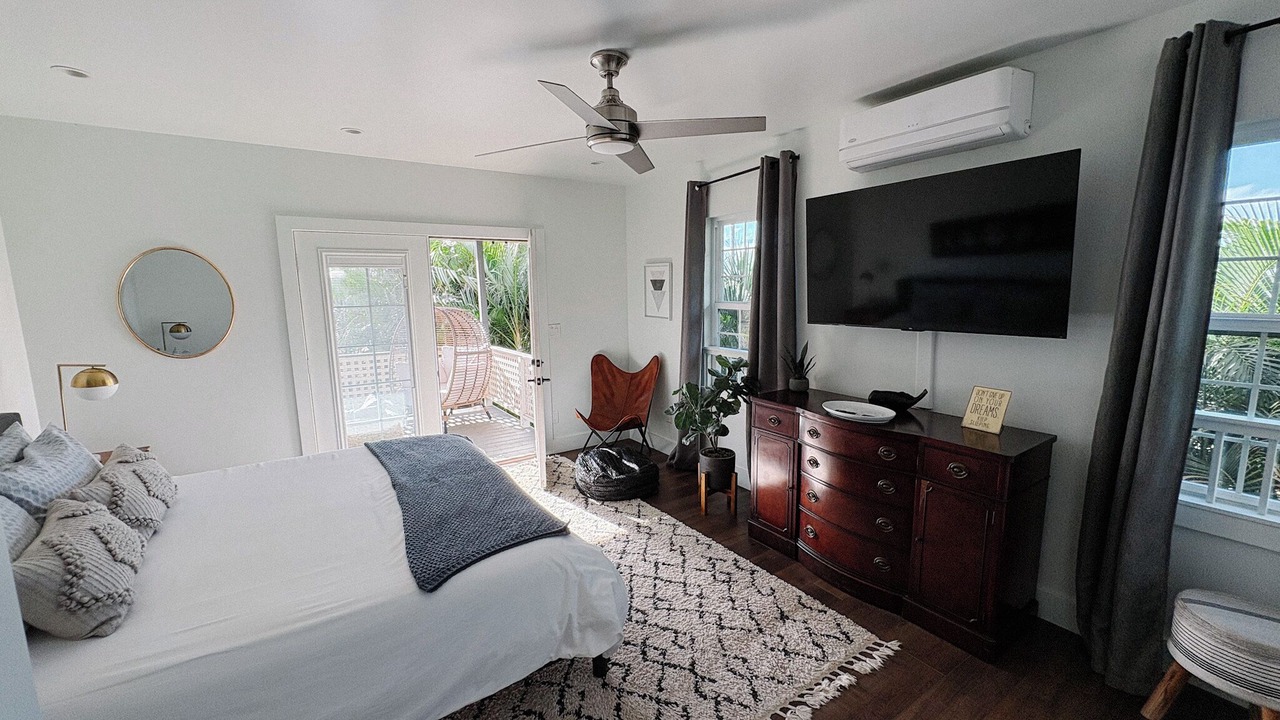 Photo of Bedroom in Wailuku