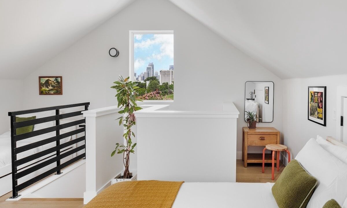 Photo of Bedroom in Blackshear-Prospect Hill