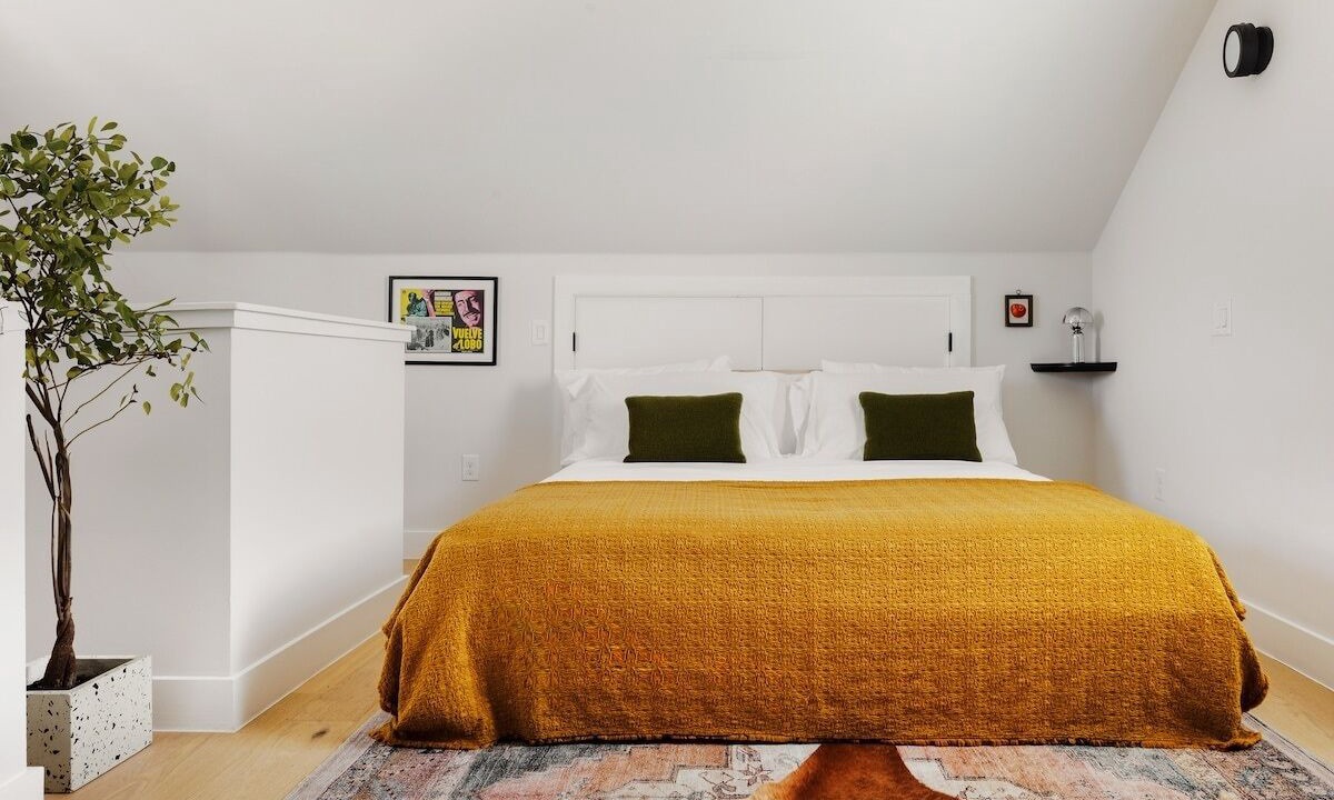 Photo of Bedroom in Blackshear-Prospect Hill
