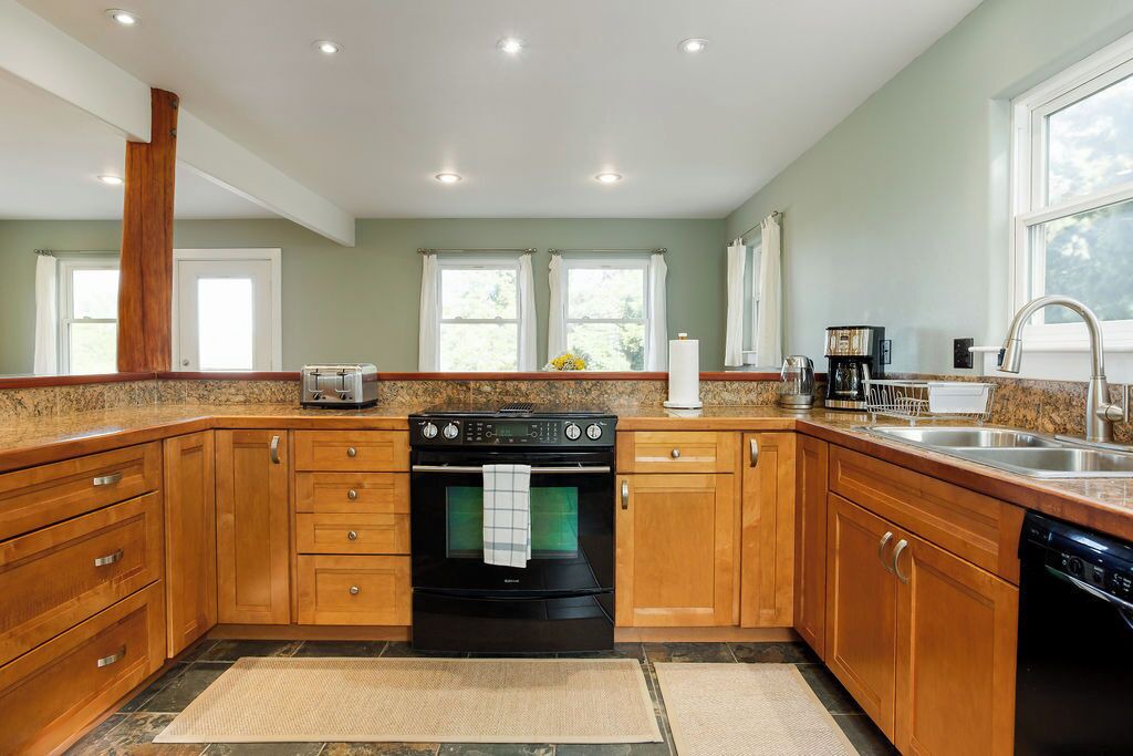 Photo of Kitchen in Kamuela
