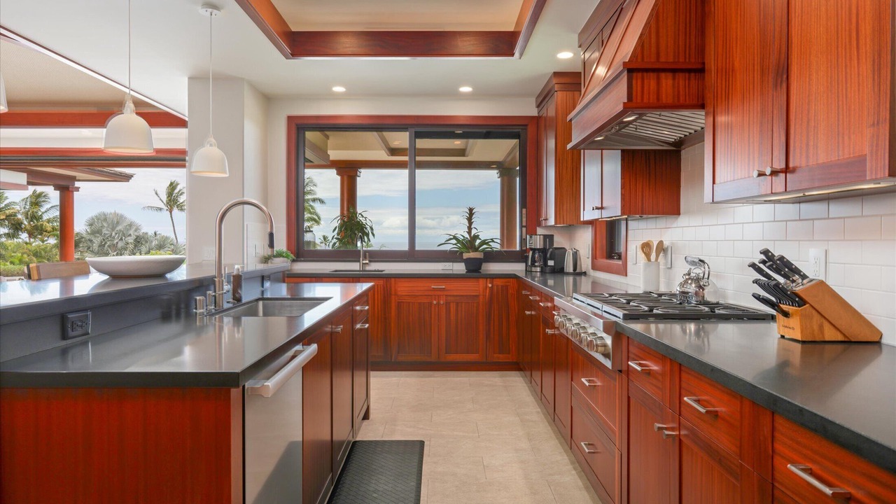 Photo of Kitchen in Kaupulehu