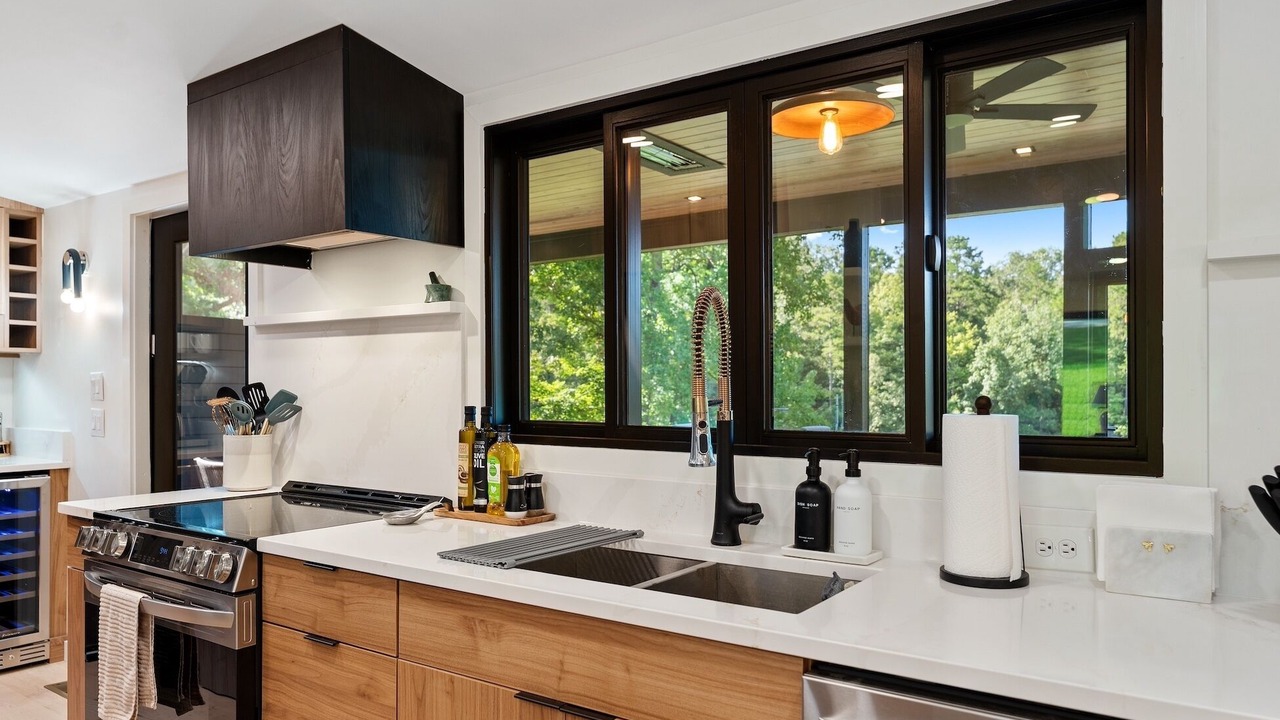 Photo of Others in Lake Secession