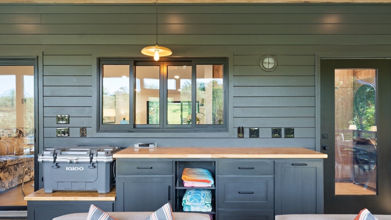 Photo of Outdoor in Lake Secession