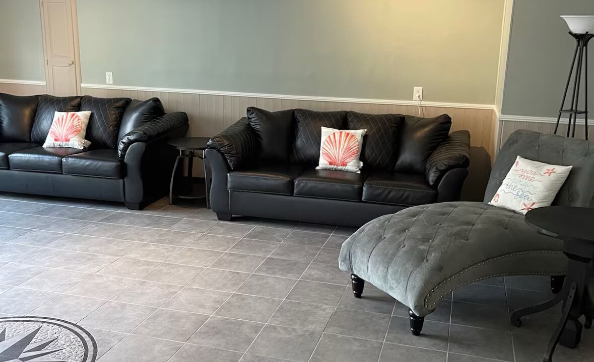 Photo of Livingroom in Surfside Beach