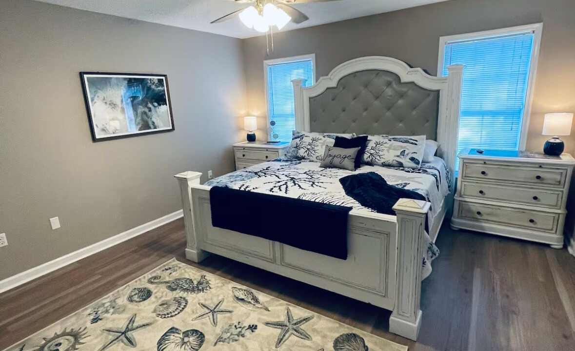 Photo of Bedroom in Surfside Beach