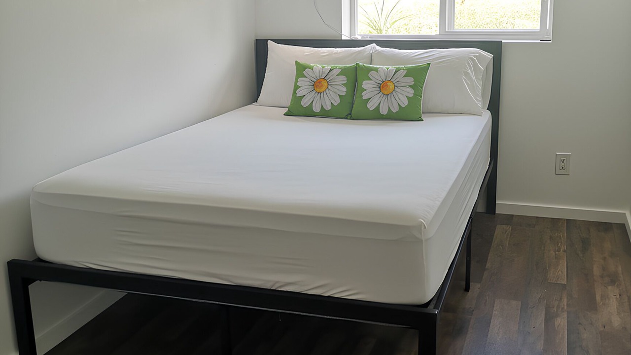 Photo of Bedroom in Kona Palisades