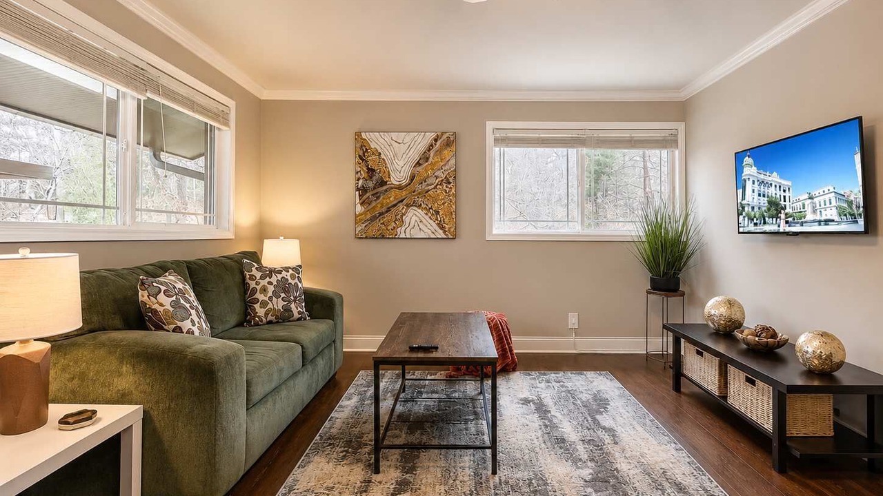 Photo of Livingroom in Cumming
