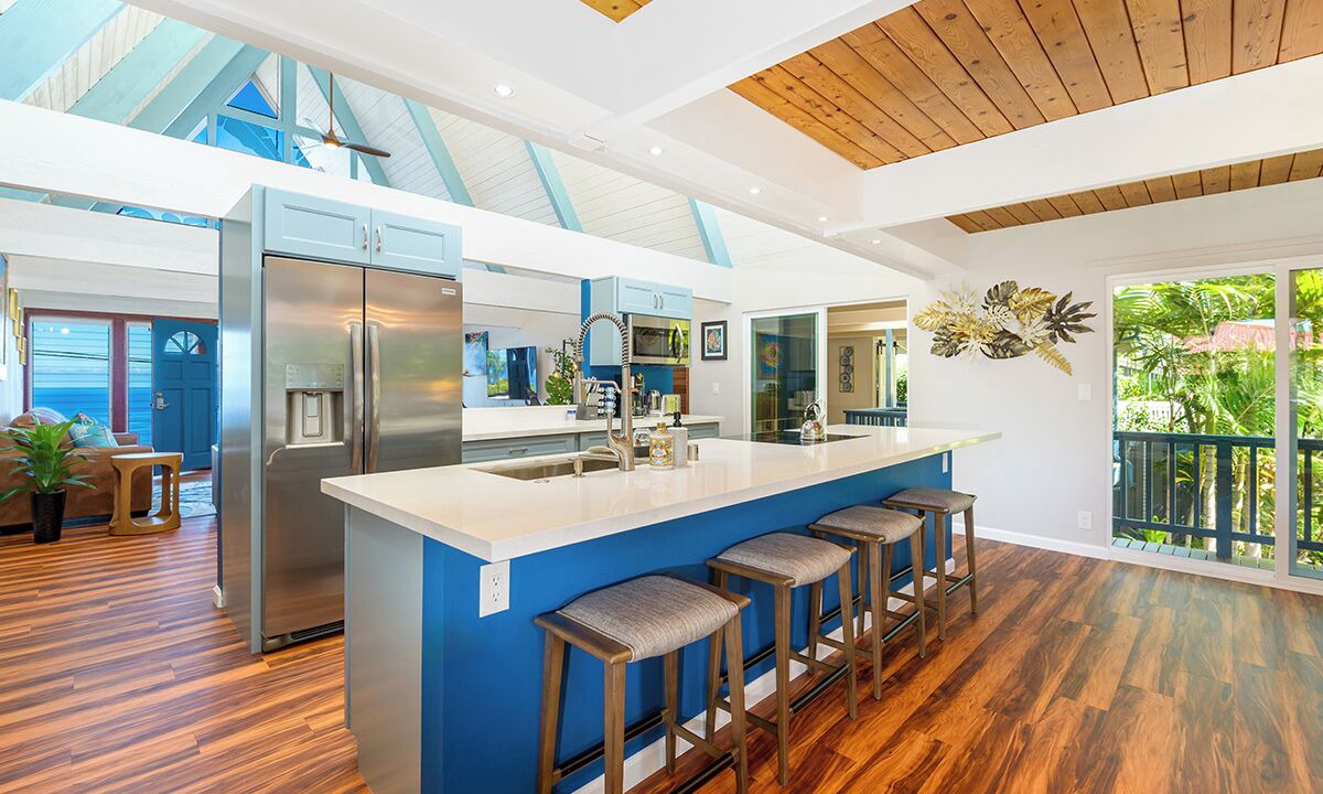 Photo of Kitchen in Kahaluu-Keauhou
