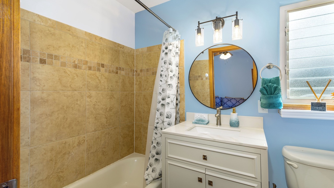 Photo of Bathroom in Kona Palisades