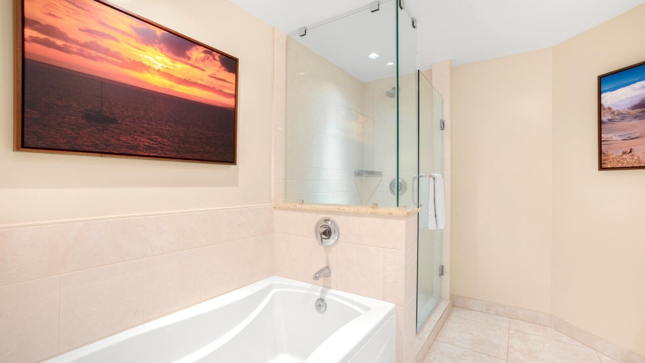 Photo of Bathroom in Honokowai
