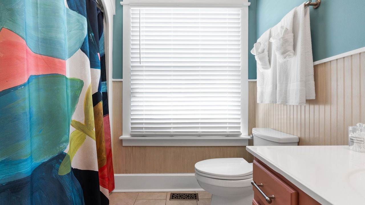 Photo of Bathroom in Oak Island