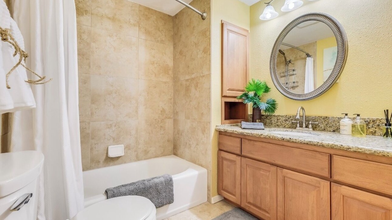 Photo of Bathroom in Kaneohe