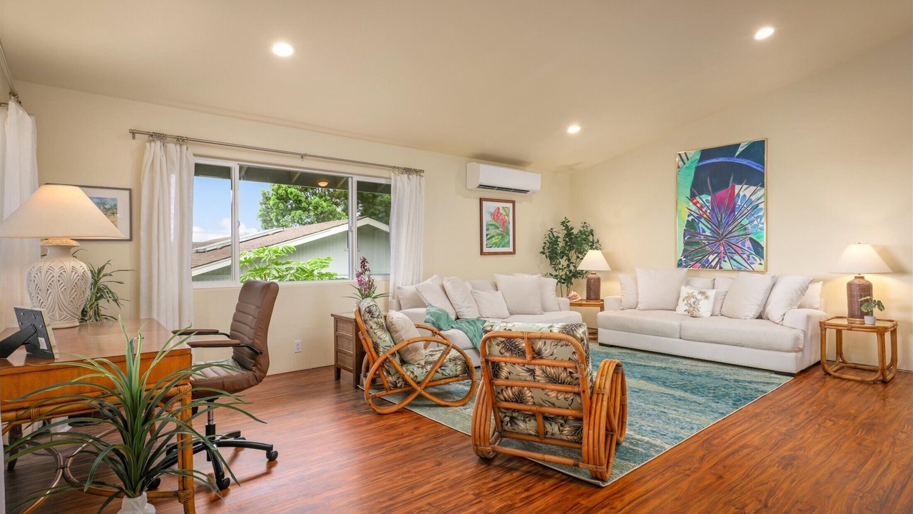 Photo of Livingroom in Kona Palisades