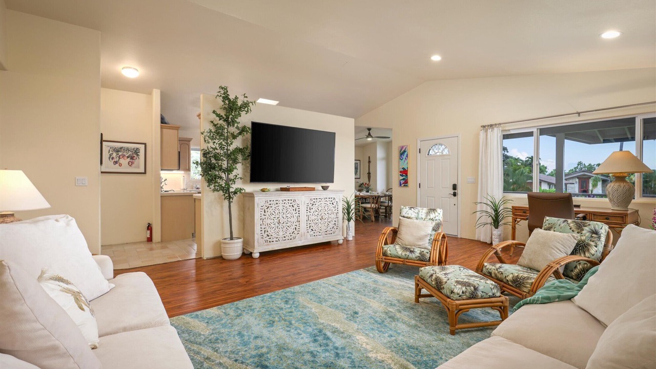Photo of Livingroom in Kona Palisades