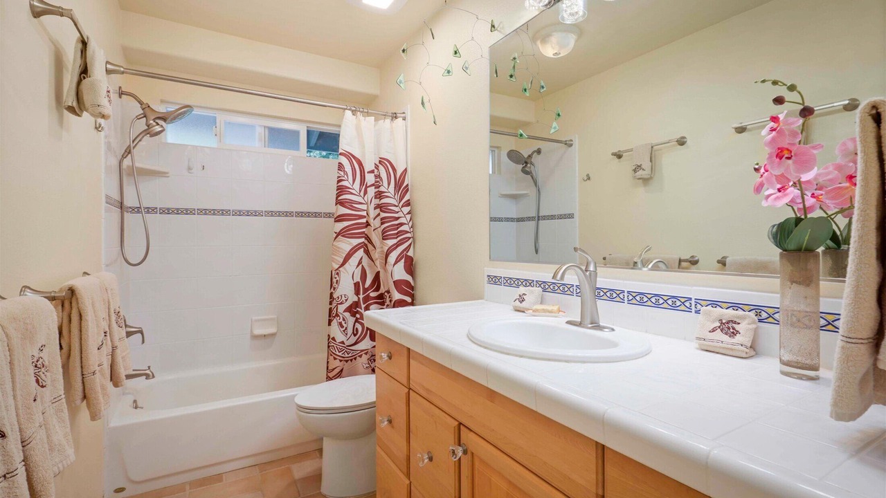 Photo of Bathroom in Kona Palisades