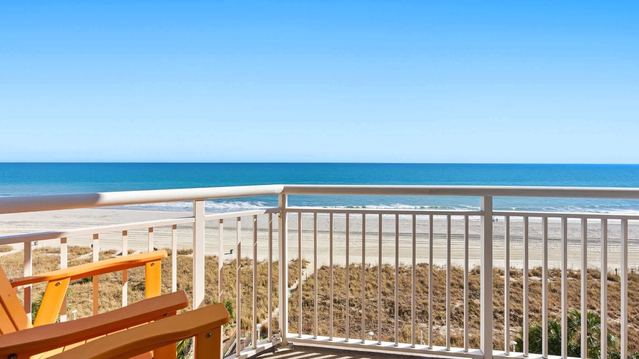 Photo of Patio Balcony in Crescent Beach