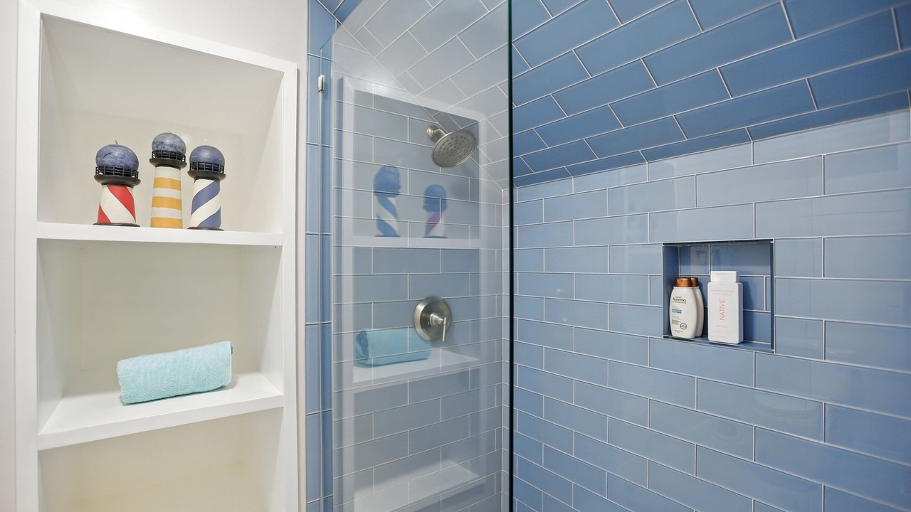 Photo of Bathroom in Tarpon Pond
