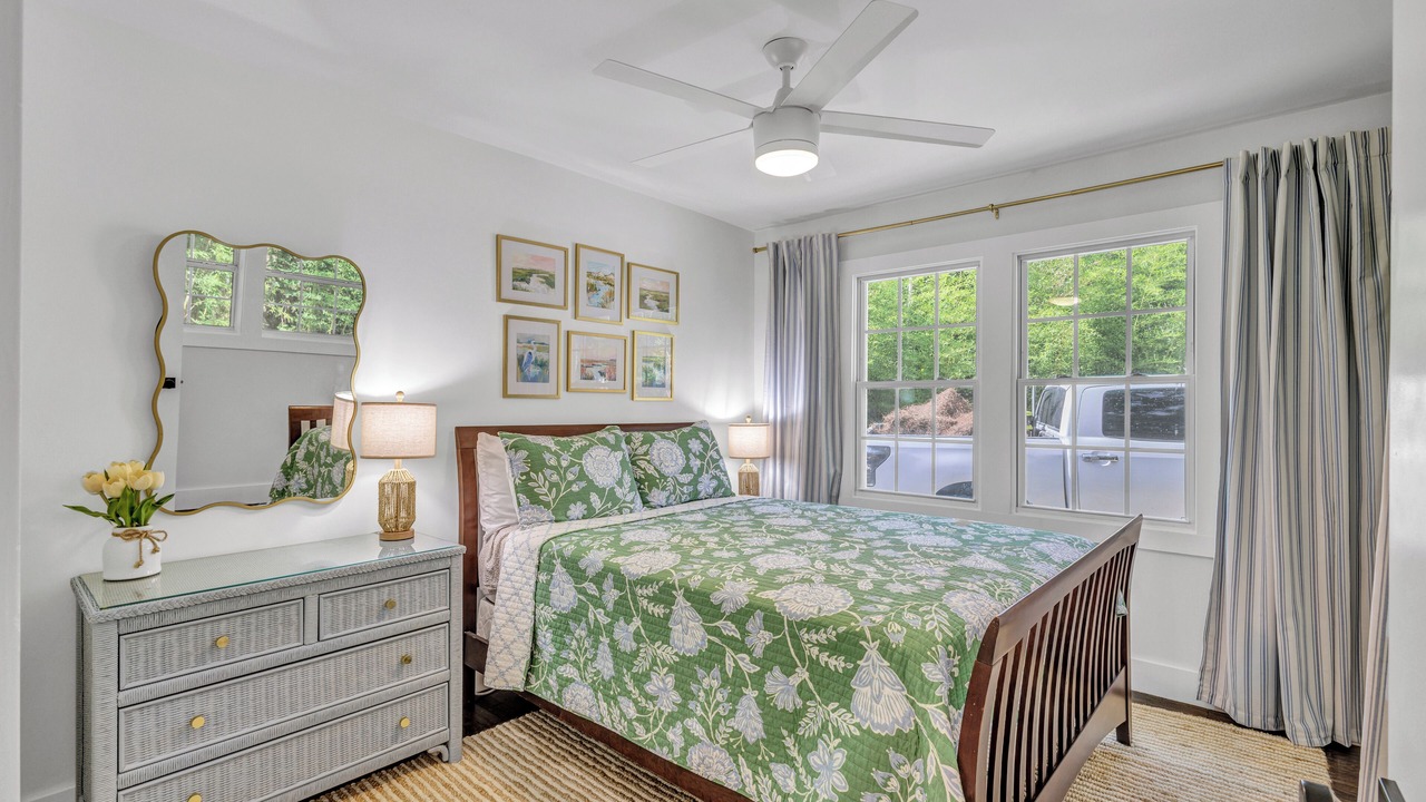Photo of Bedroom in Olde Town