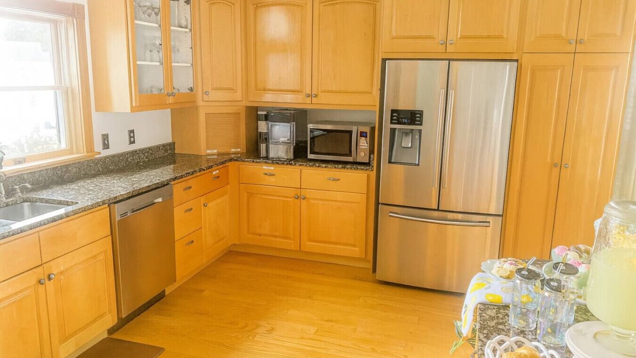 Photo of Kitchen in Colington Harbour