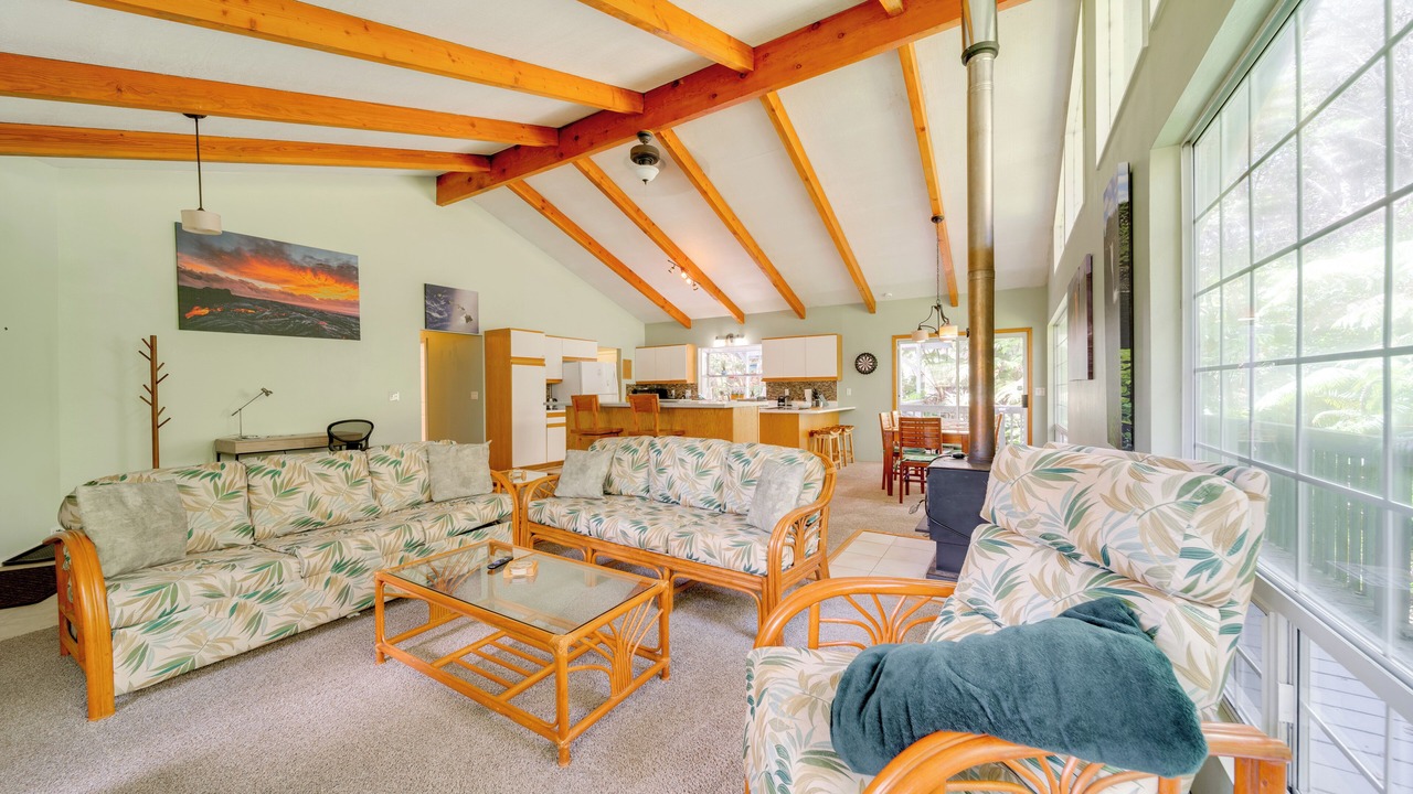 Photo of Livingroom in Volcano