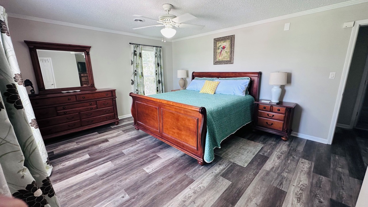 Photo of Bedroom in Cedar Point