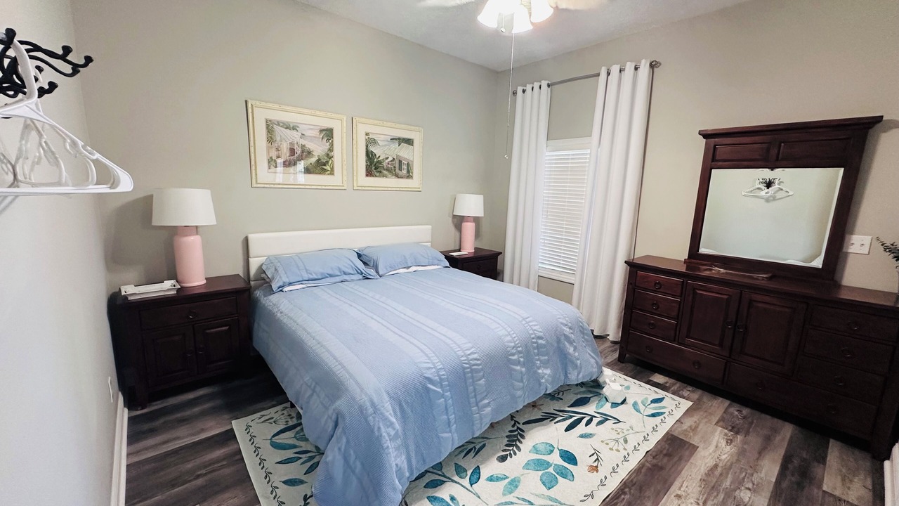 Photo of Bedroom in Cedar Point