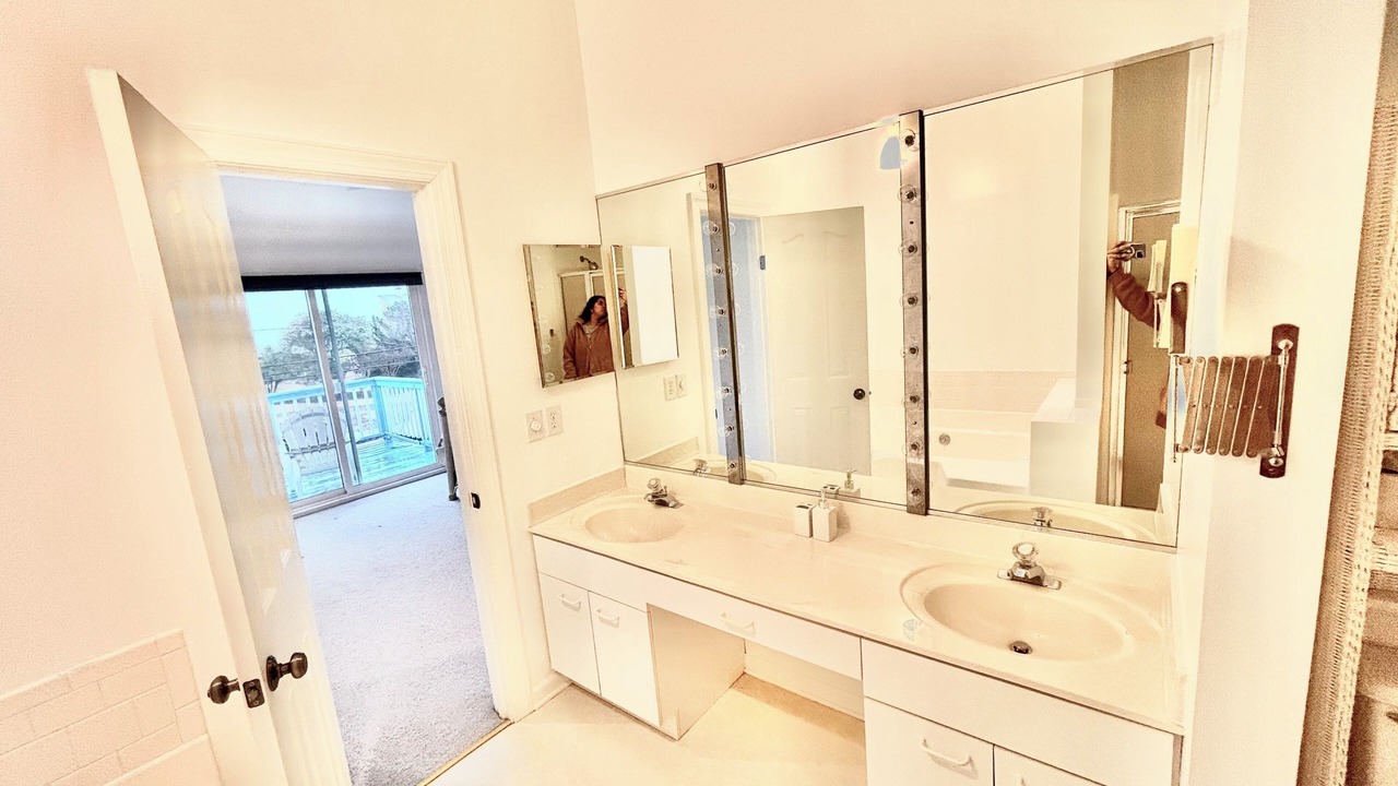 Photo of Bathroom in Buckroe Beach