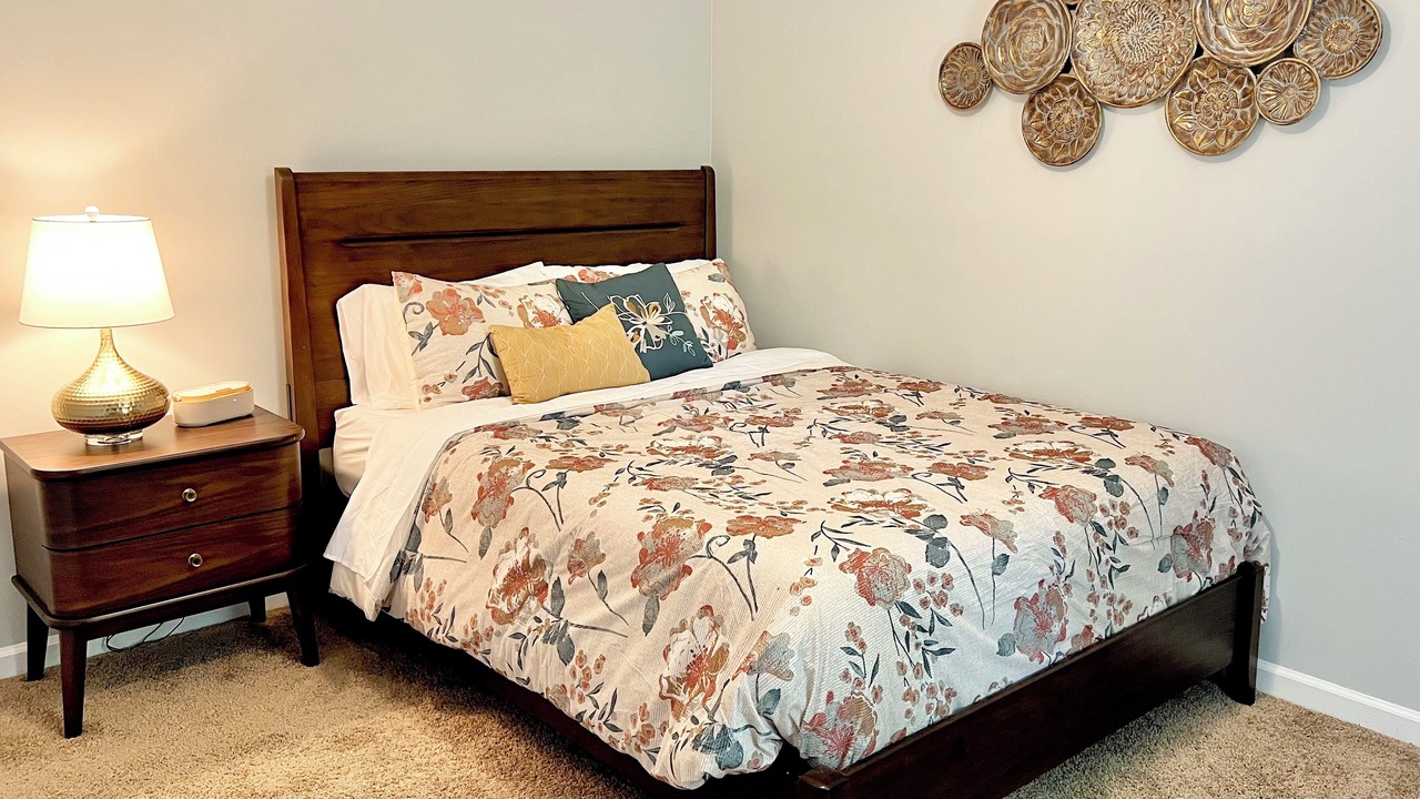 Photo of Bedroom in Dacula