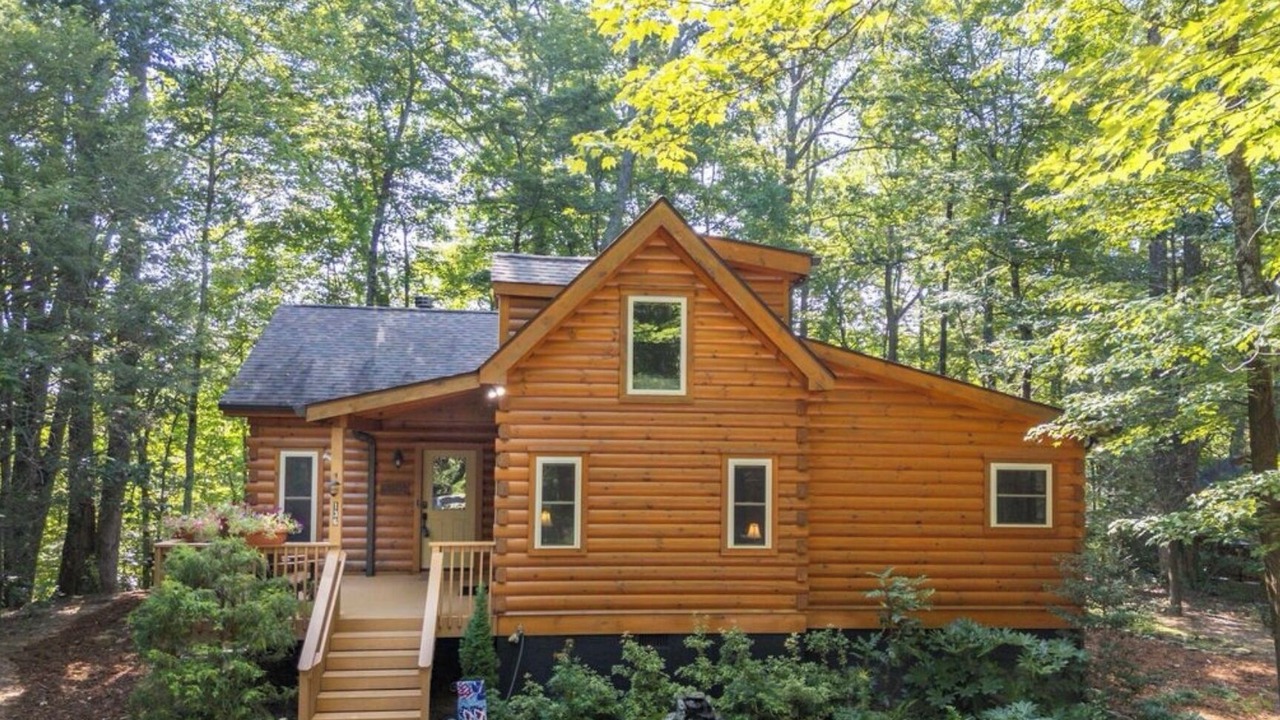 Photo of Outdoor in Lake Lure