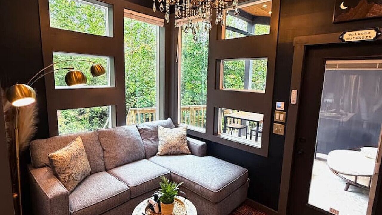 Photo of Livingroom in Mountain Rest