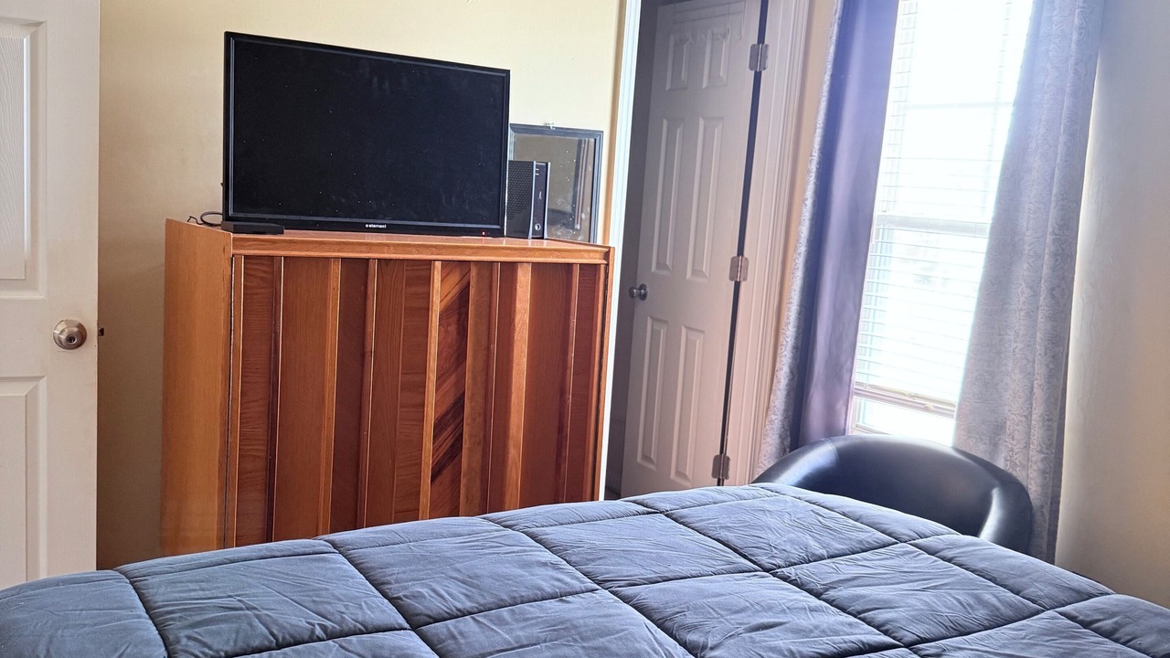 Photo of Bedroom in Creedmoor