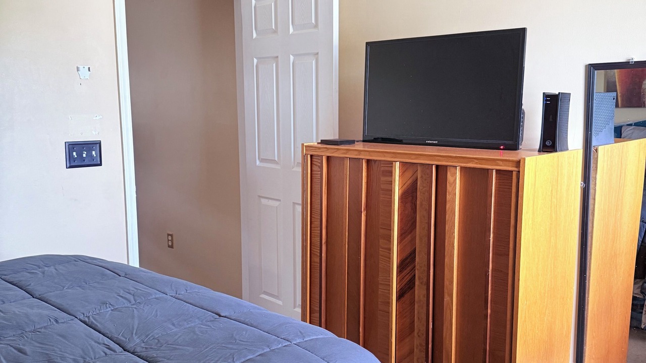 Photo of Bedroom in Creedmoor