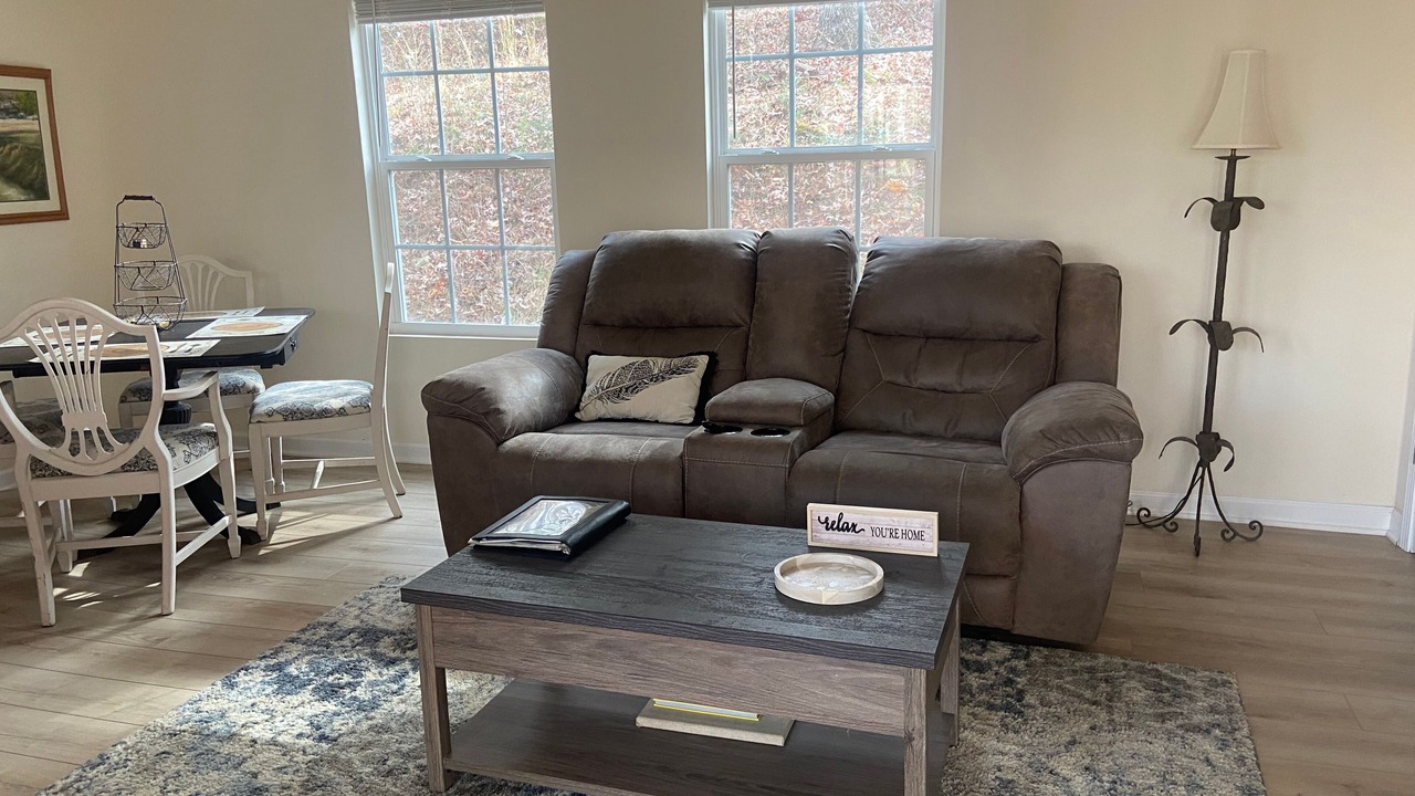 Photo of Livingroom in Demorest
