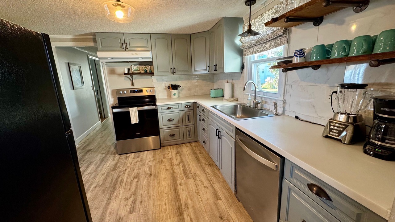 Photo of Kitchen in Edisto Island
